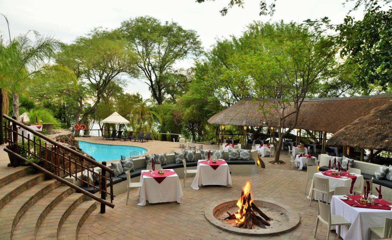 Cresta Mowana Safari Resort & Spa Kasane Exterior photo