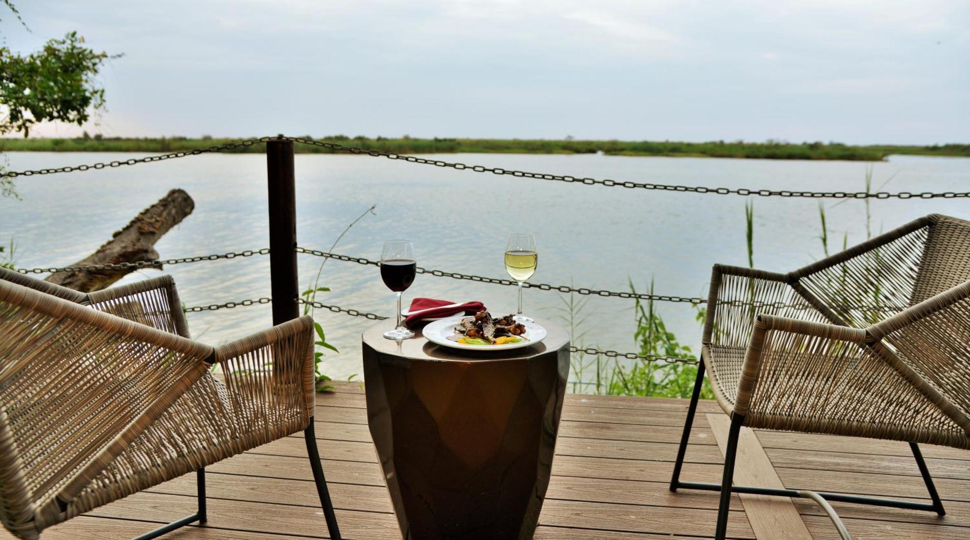 Cresta Mowana Safari Resort & Spa Kasane Exterior photo