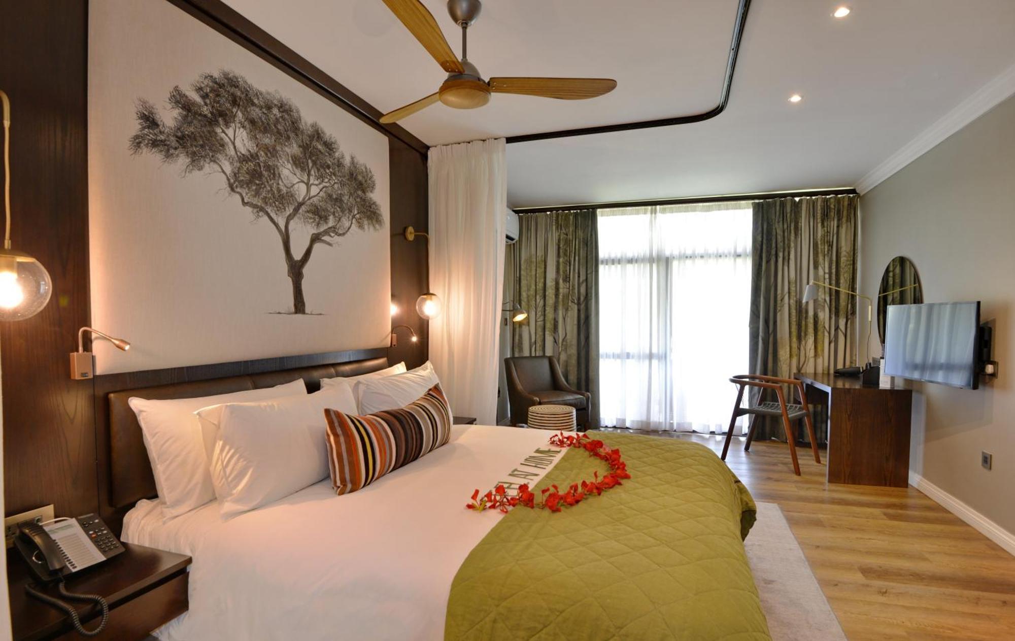 Cresta Mowana Safari Resort & Spa Kasane Exterior photo