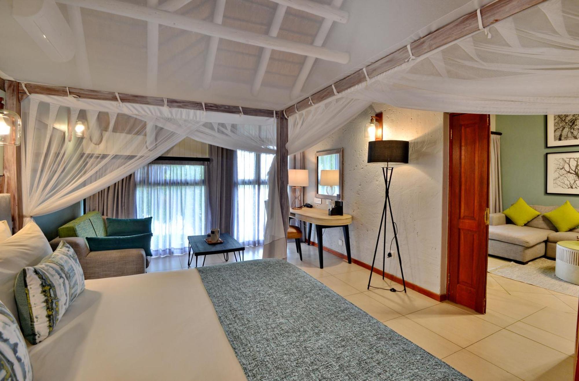 Cresta Mowana Safari Resort & Spa Kasane Exterior photo